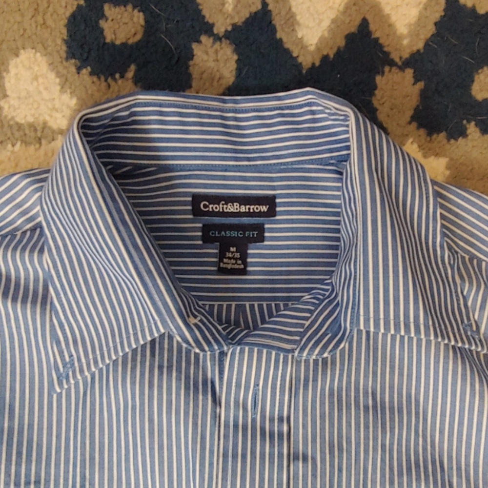 Croft and Barrow Classic Fit Button Down